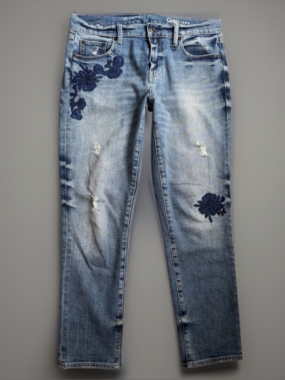 Women’s Gap 1969 Skinny Jeans size 4 27 Blue Floral Embroidered Vintage Boho